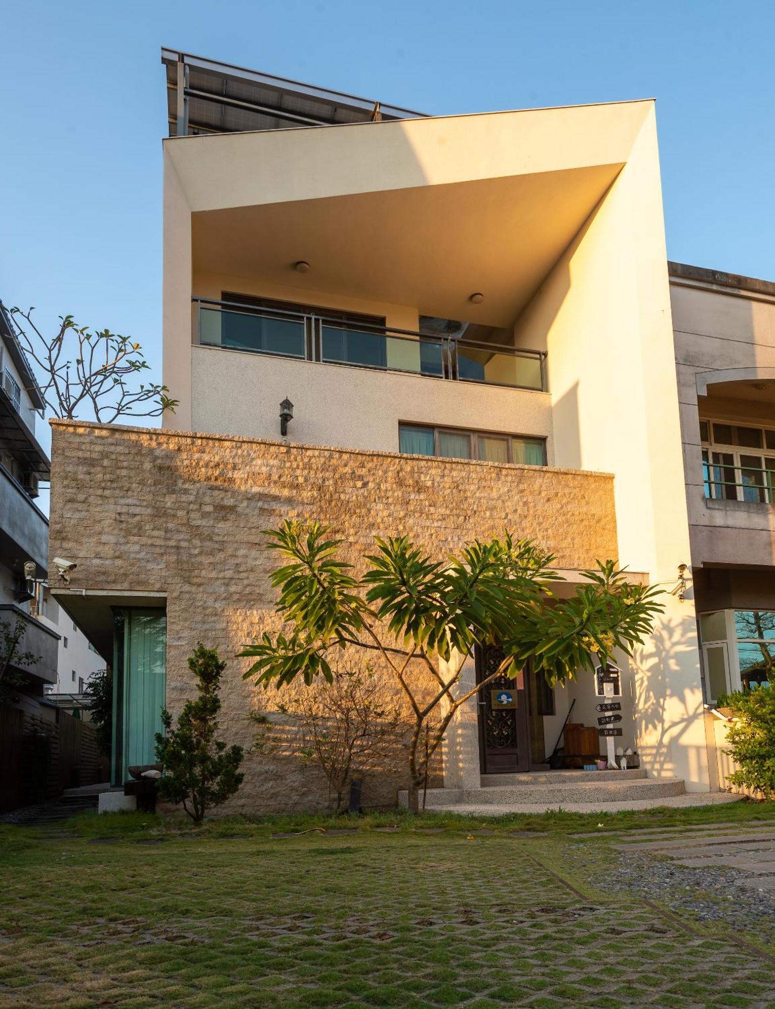 Rainbow Field House Apartman Csicsi Kültér fotó