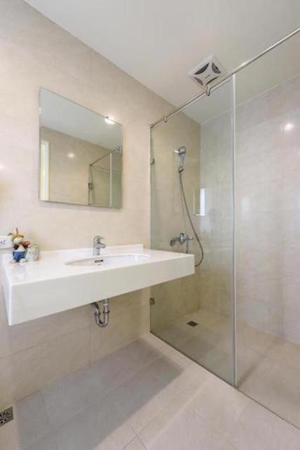 Rainbow Field House Apartman Csicsi Kültér fotó