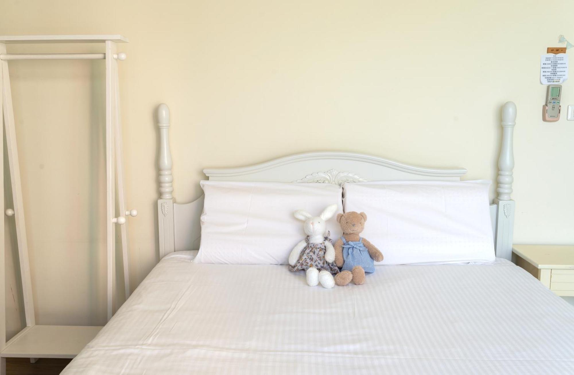 Rainbow Field House Apartman Csicsi Kültér fotó